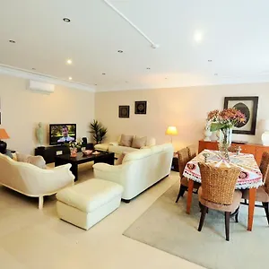 Suites & Beds Dp Albufeira Hostel